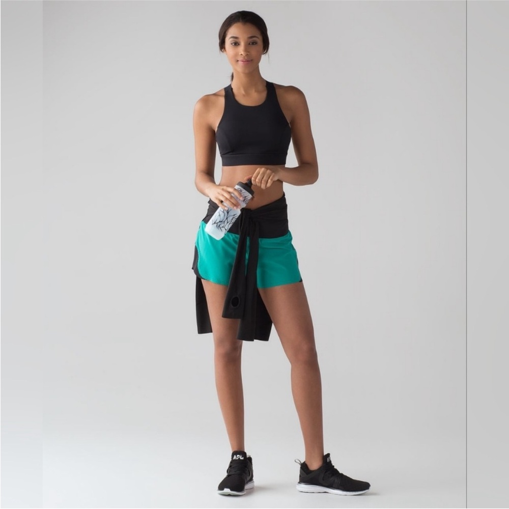 Lululemon | Smooth Stride High-Rise Short 3.5" | Viridian Green/Black | Size 8
